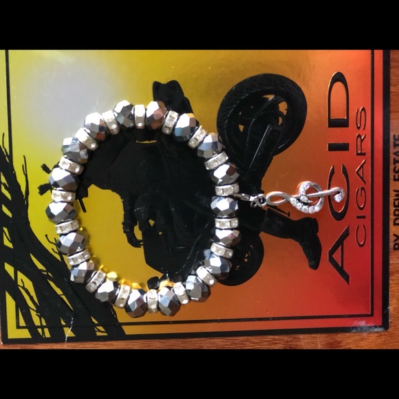 Single charm bracelet - Picture 8 of 8